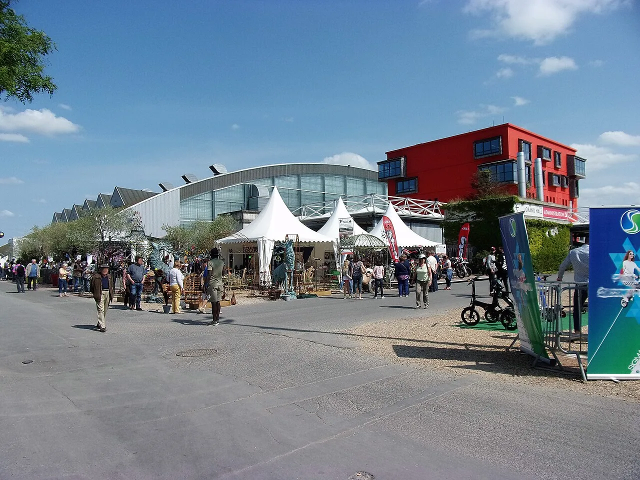 Grand Hall du Parc Expo de Tours pendant la foire de 2018