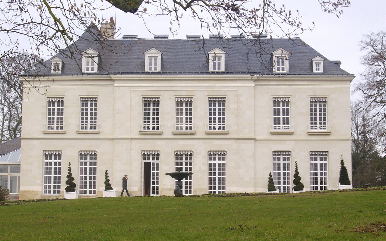 Mairie de Saint-Cyr-sur-Loire (La Perraudière)